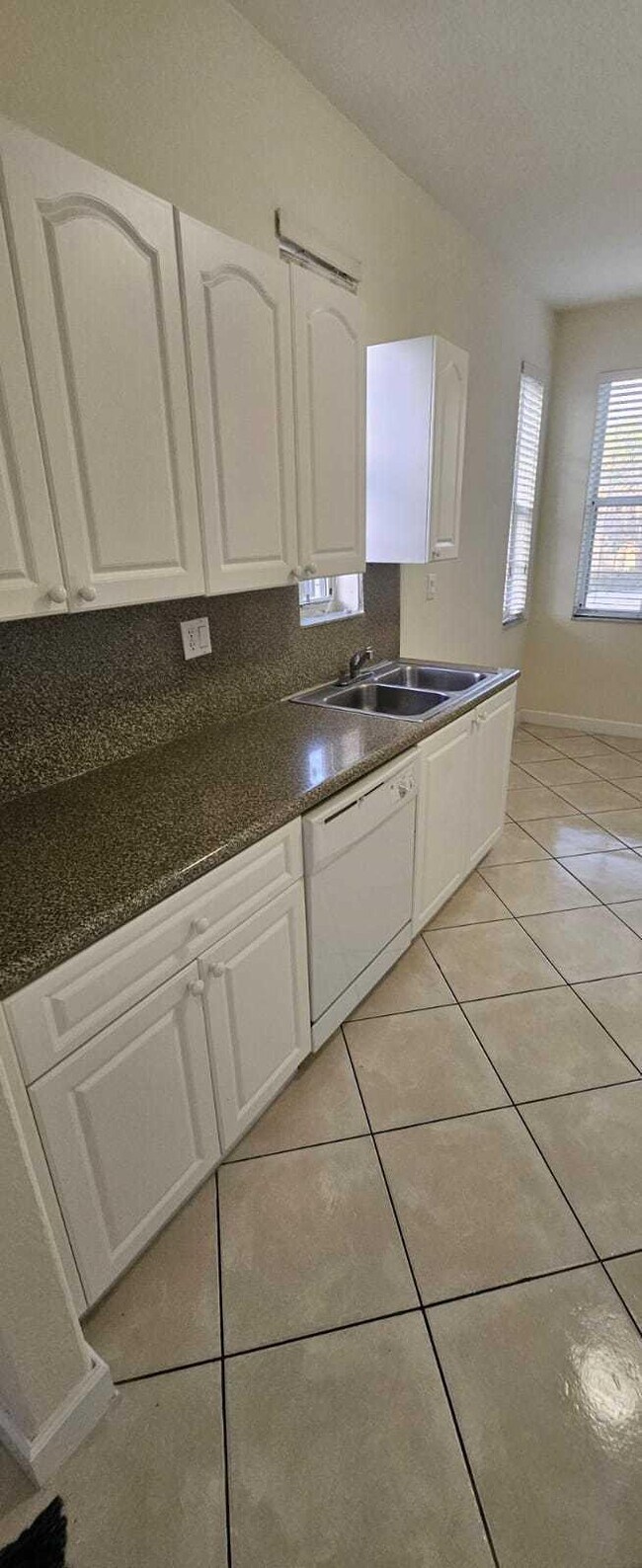 Photo - 2609 Shoma Dr