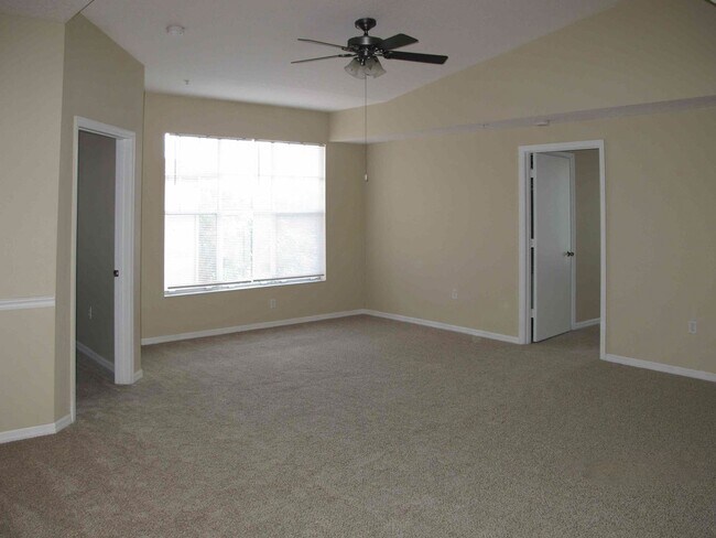 Photo - 2 bd / 2 ba Condo in Gated Community - Palms Club Unit 5-310