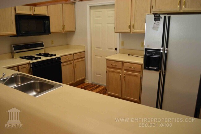 Photo - Beautiful townhome nestled in Killearn Acres