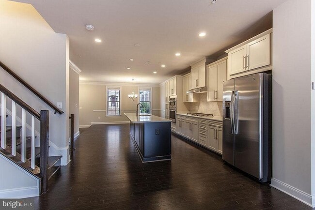 Photo - 7807 Crystal Brook Way