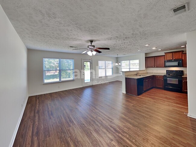 Photo - 3508 Oval Hesson Lane