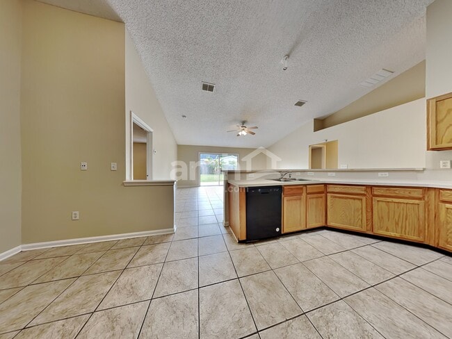 Photo - 2720 Cold Creek Blvd