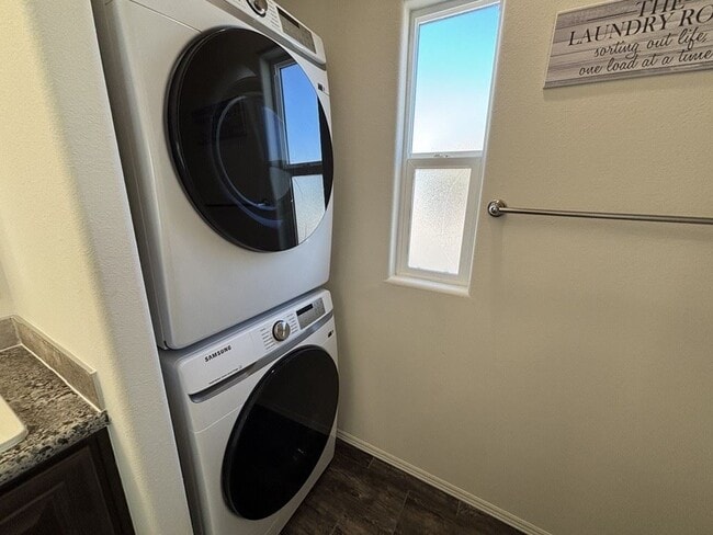 Photo - 8700 E University Dr