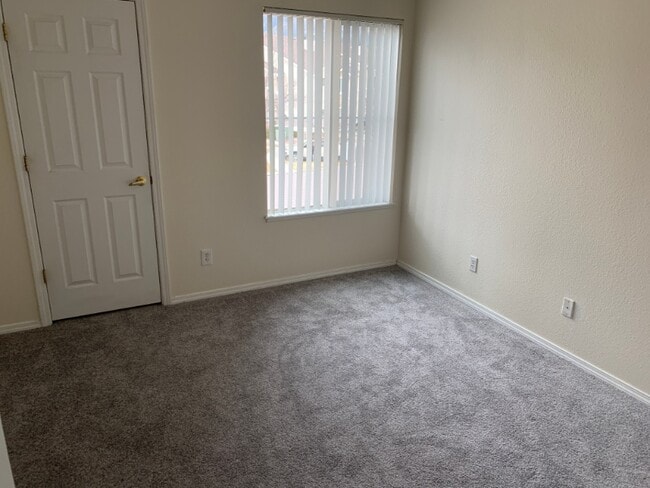 Photo - 3770 Strawberry Field Grove Unit G