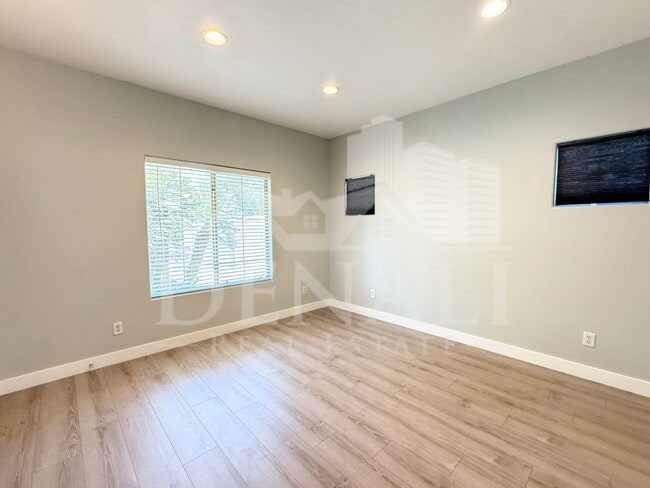 Photo - 3998 W Roundabout Cir