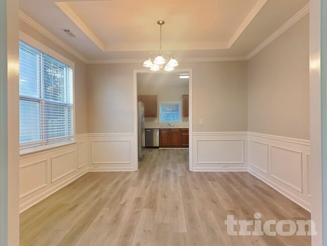 Photo - 8953 Crestview Cir