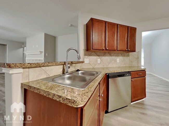 Photo - 9876 Lace Flower Way