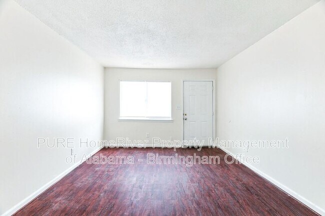 Photo - 8017 1st Ave S
