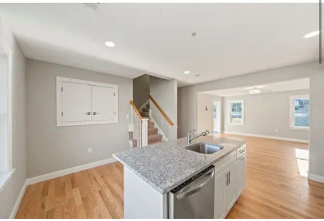 Photo - 55 Plymouth St