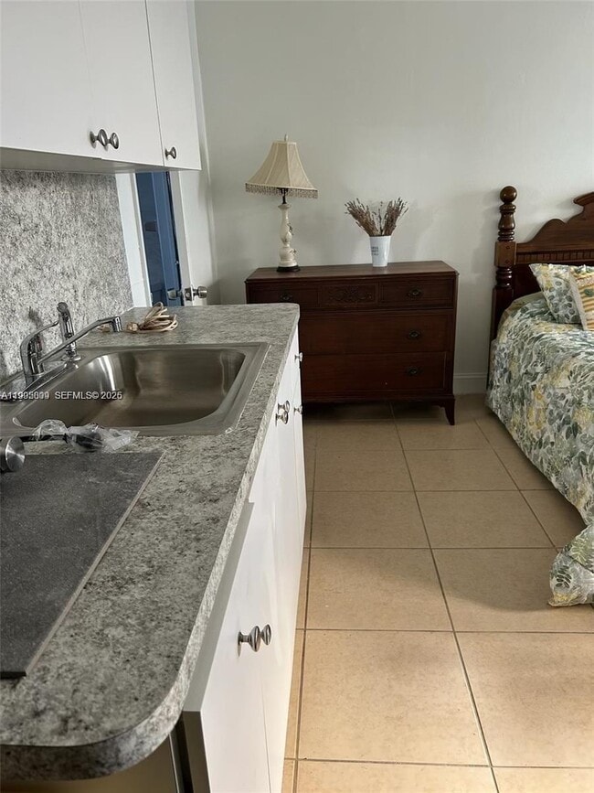 Photo - 9525 SW 16th St Unidad A