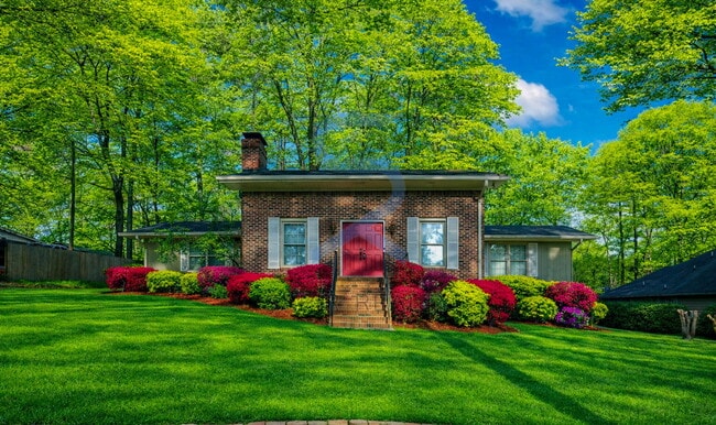 Building Photo - Relaxed Living in a Beautiful Lake Community – 3BR in Conyers