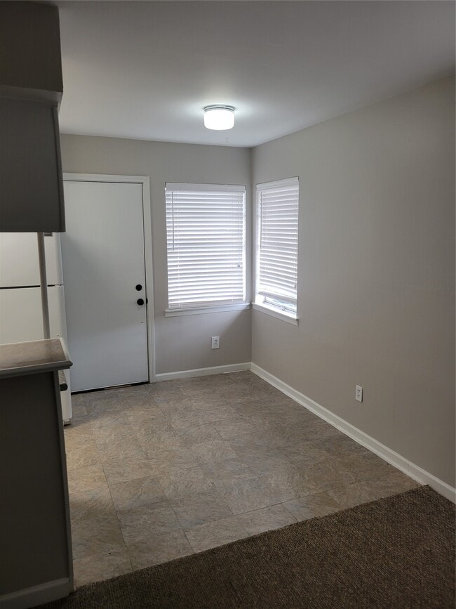 Photo - 2922 Randolph Rd