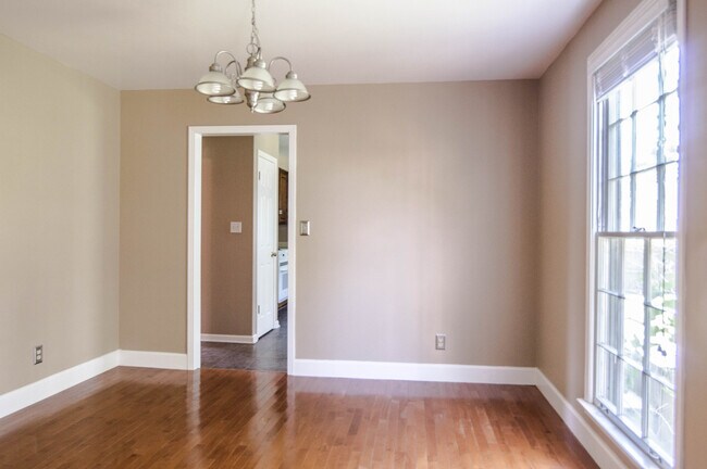 Photo - Dog Friendly Two Story with Fenced Yard!