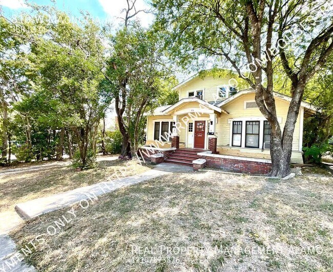 Photo - 810 W Magnolia Ave Unit 1