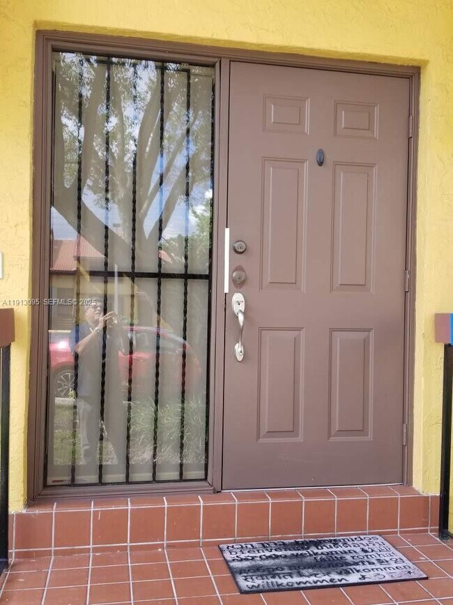 Photo - 5975 SW 137th Ave