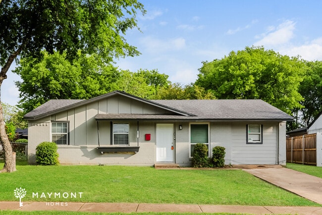 4-Bedroom Home Minutes from Downtown Dallas - 4-Bedroom Home Minutes from Downtown Dallas