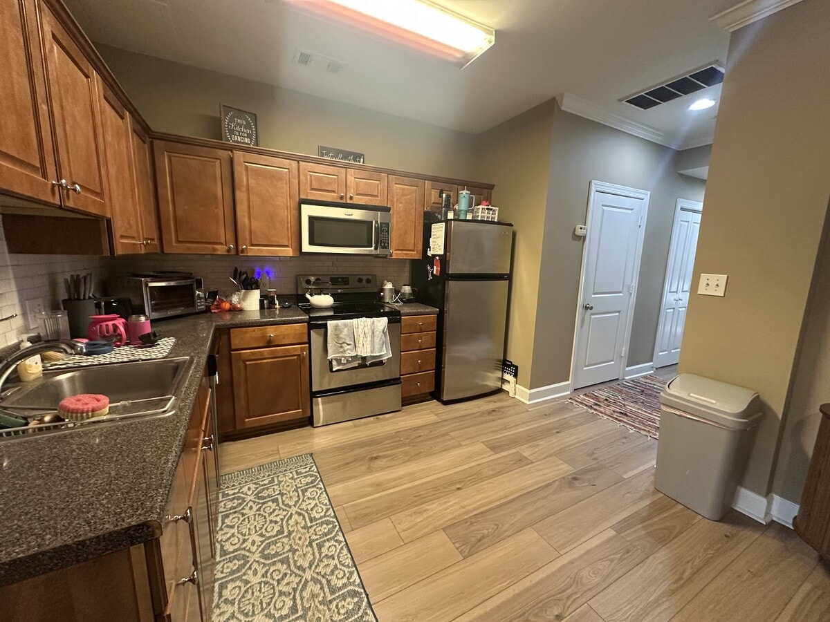 Photo - 1957 Wire Rd