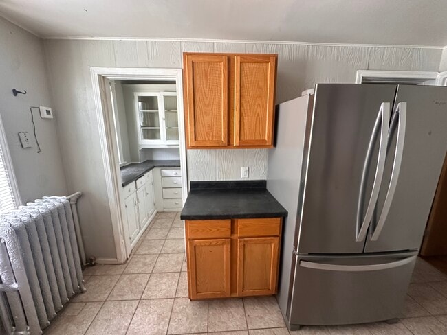 Photo - 834 University Ave W Unit 2