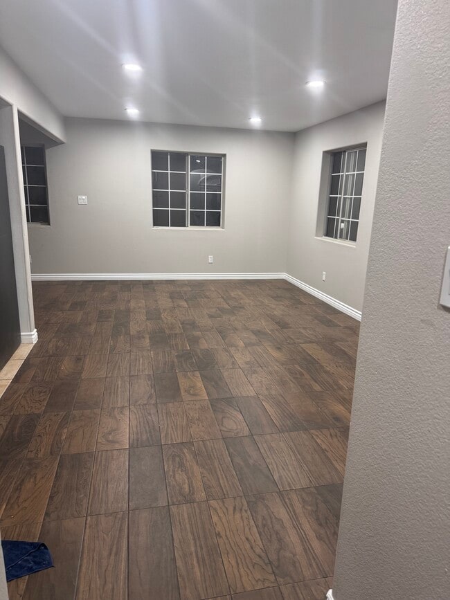 Photo - 8419 Avalon Blvd Unidad 8419