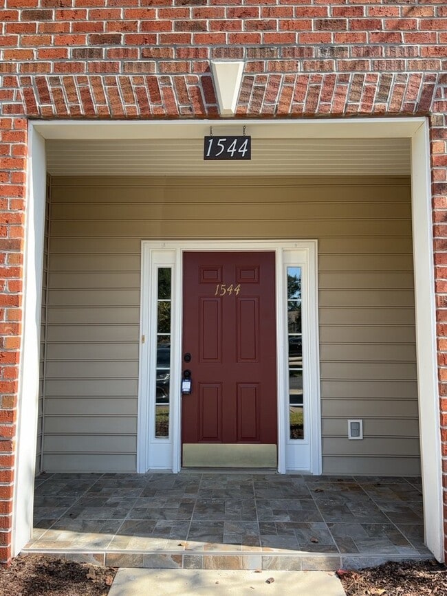 Photo - 1544 Oxborough Cir