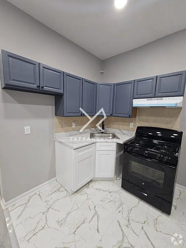 Building Photo - 3 bedroom in BROOKLYN NY 11207 Unit 1 Rental