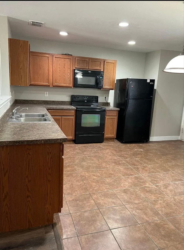Photo - 1821 Trego Dr Casa