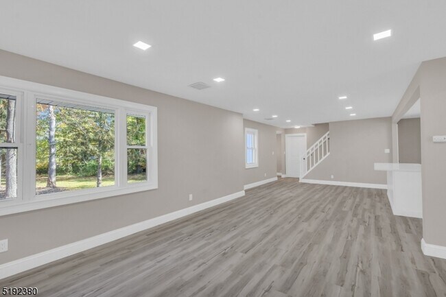 Photo - 1153 Plainfield Ave