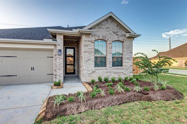 Photo - 4022 Maple Glen Dr