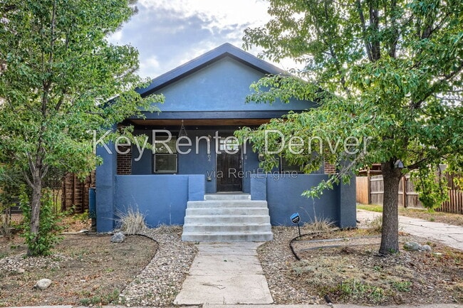 Building Photo - 1564 Tamarac St