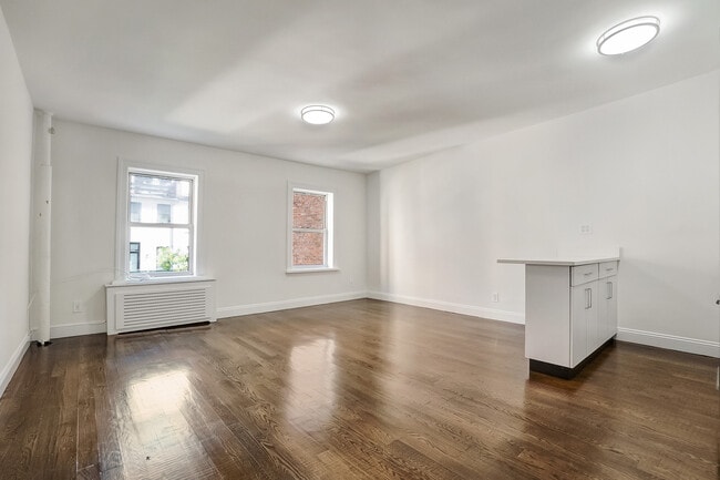 39 E 65th St Unit ev4B