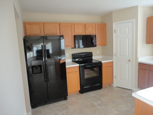 Photo - 830 Stockport Way