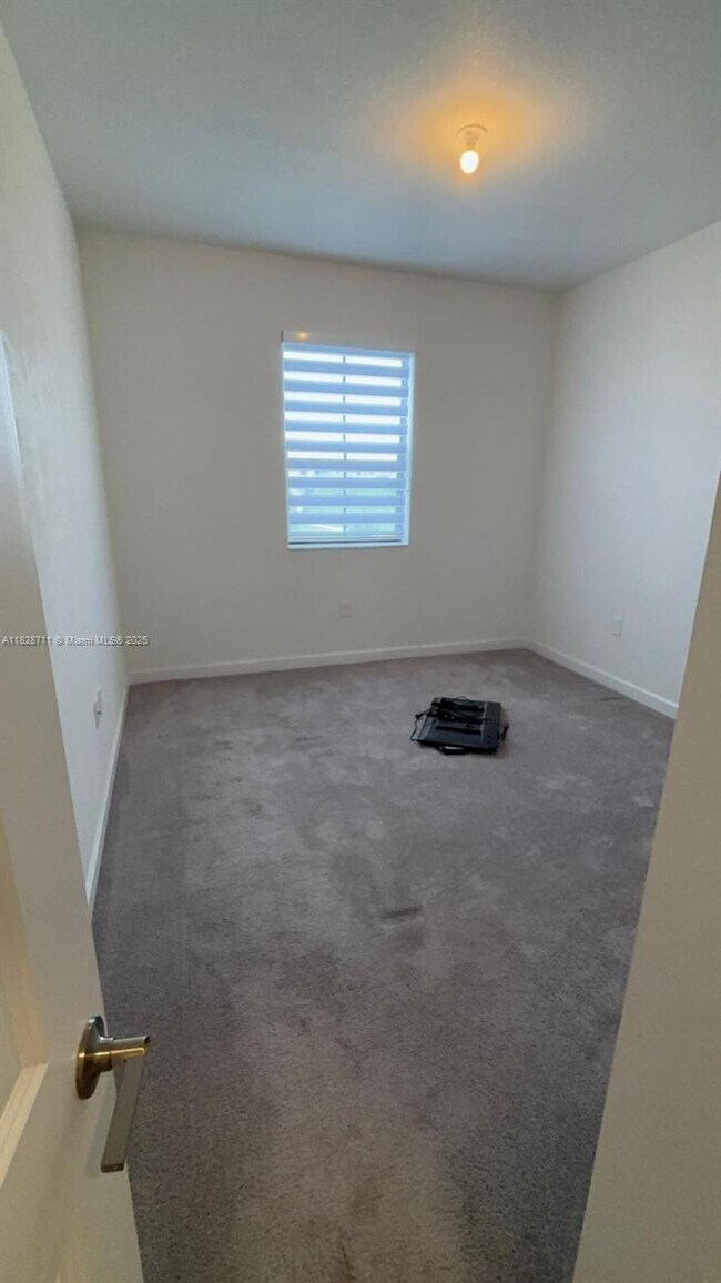 13364 SW 286th St House House - Image 