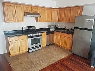 Photo - 1125 Hamilton St Unit B