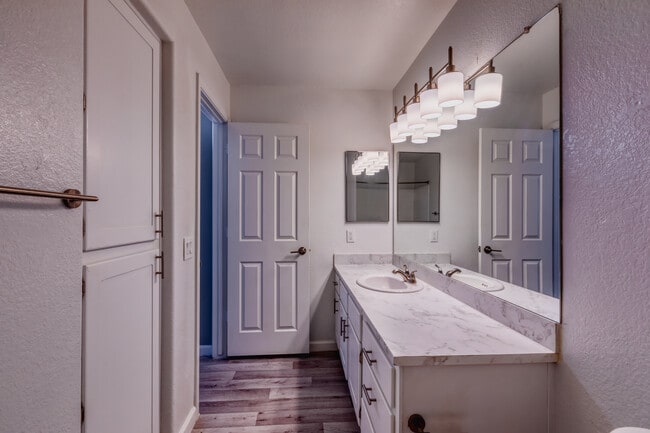 Photo - Portola on Bell