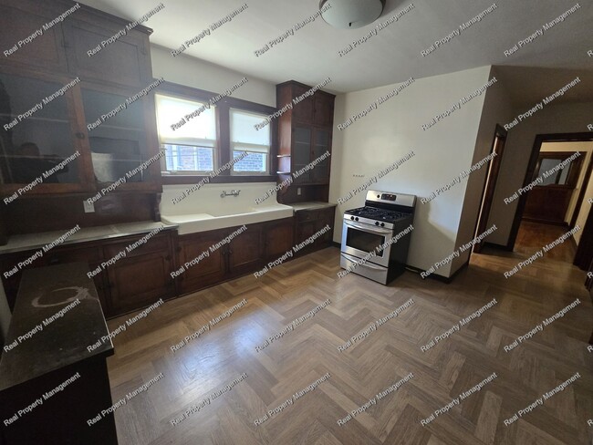 Photo - Charming 3 Bedroom Bungalow