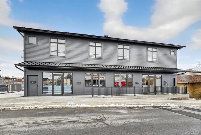 Building Photo - 19 Welling Pl