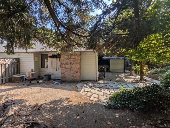 Photo - 15847 SW Village Ln