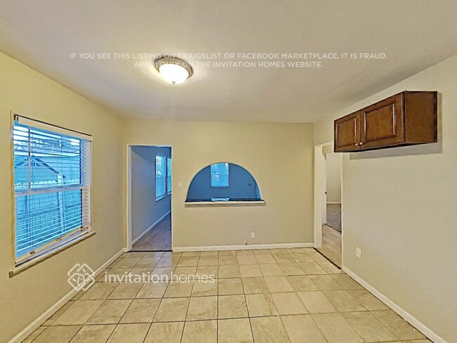 Photo - 814 N Alexander St