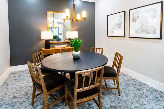 The Fenwick Apartment Homes