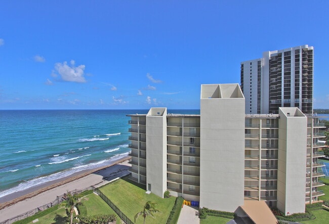 Building Photo - 5420 N Ocean Ave Unit 1006