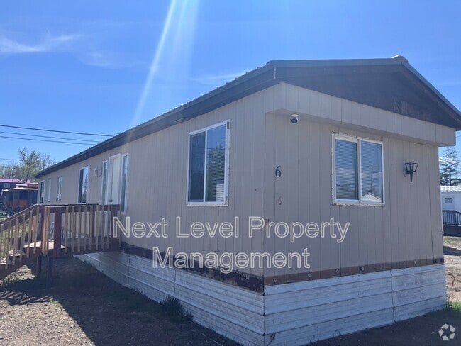 Building Photo - 111 S Cedar Dr Rental