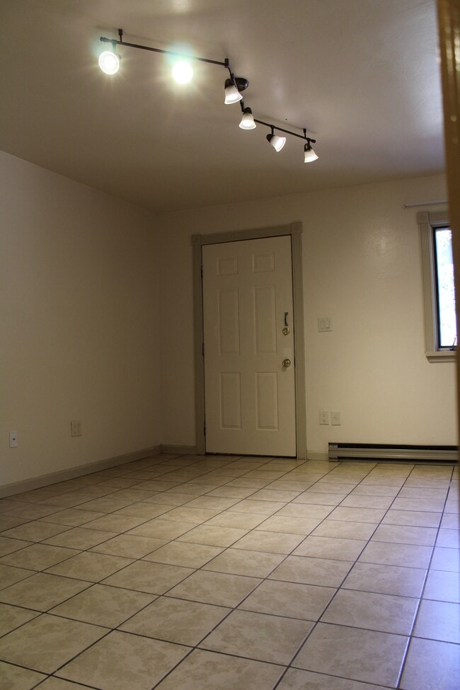 Photo - 34 Ptarmigan Ln