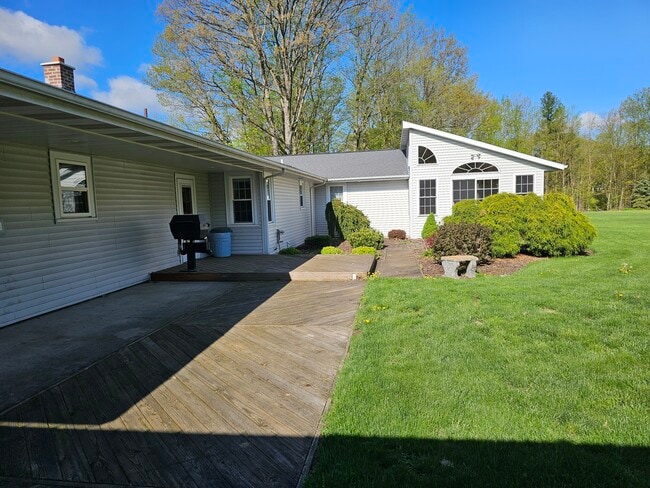 Photo - 4293 Lake Michigan Dr