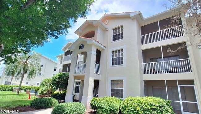 Building Photo - 4720 St Croix Ln Unit 118