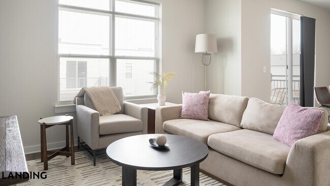 Building Photo - 1801 Meridian St