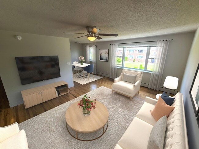 Photo - 149 Salmon Brook Dr Unit 70-149A