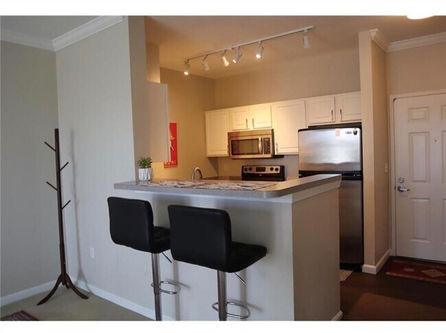 Photo - 1000 Providence Pl Unidad 305