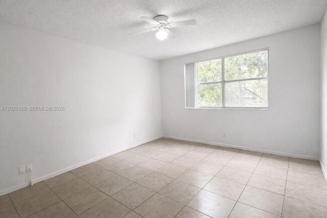 Photo - 8761 Wiles Rd