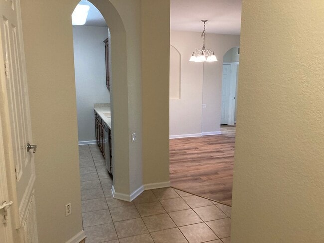 Photo - 3BD/2BA CONDO IN STONEBRIDGE RESERVES Unit 203-02