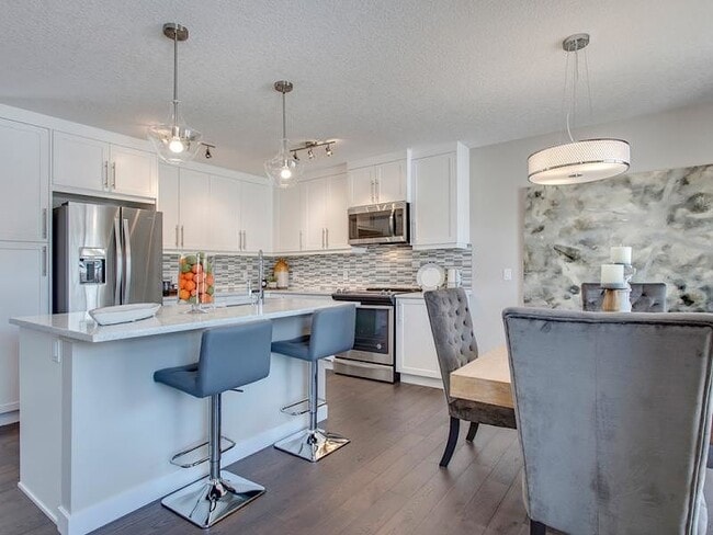 Photo - 146 Sage Hill Grove NW